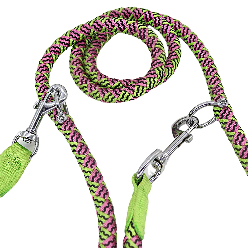 Многофункциональный поводок для двух собак нейлоновый двойной регулируемая