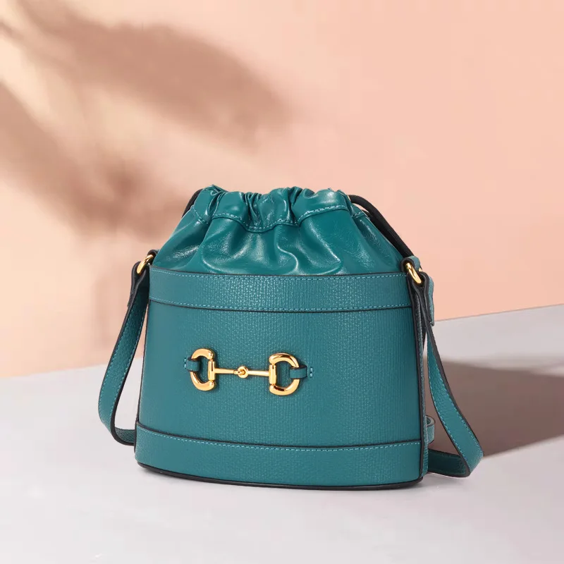 

Bag female 2021 new style Messenger Bag Fashion Women's handbag Korean bucket bag net red luxury women's leather bag