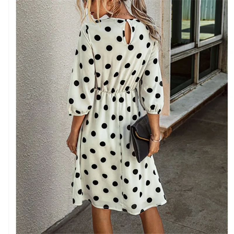 

Plus Size 2020 Women Dot Slim Dress Summer Casual Vintage O-neck Lantern Sleeves Midi Dress