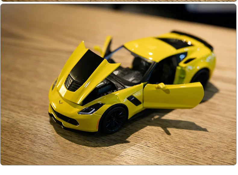 Масштаб 1:24 Chevrolet Corvette Z06 ZL1 имитация литья под давлением металлическая модель автомобиля сплав автомобиль игрушки для мальчиков подарки коллекция Горячая колесо