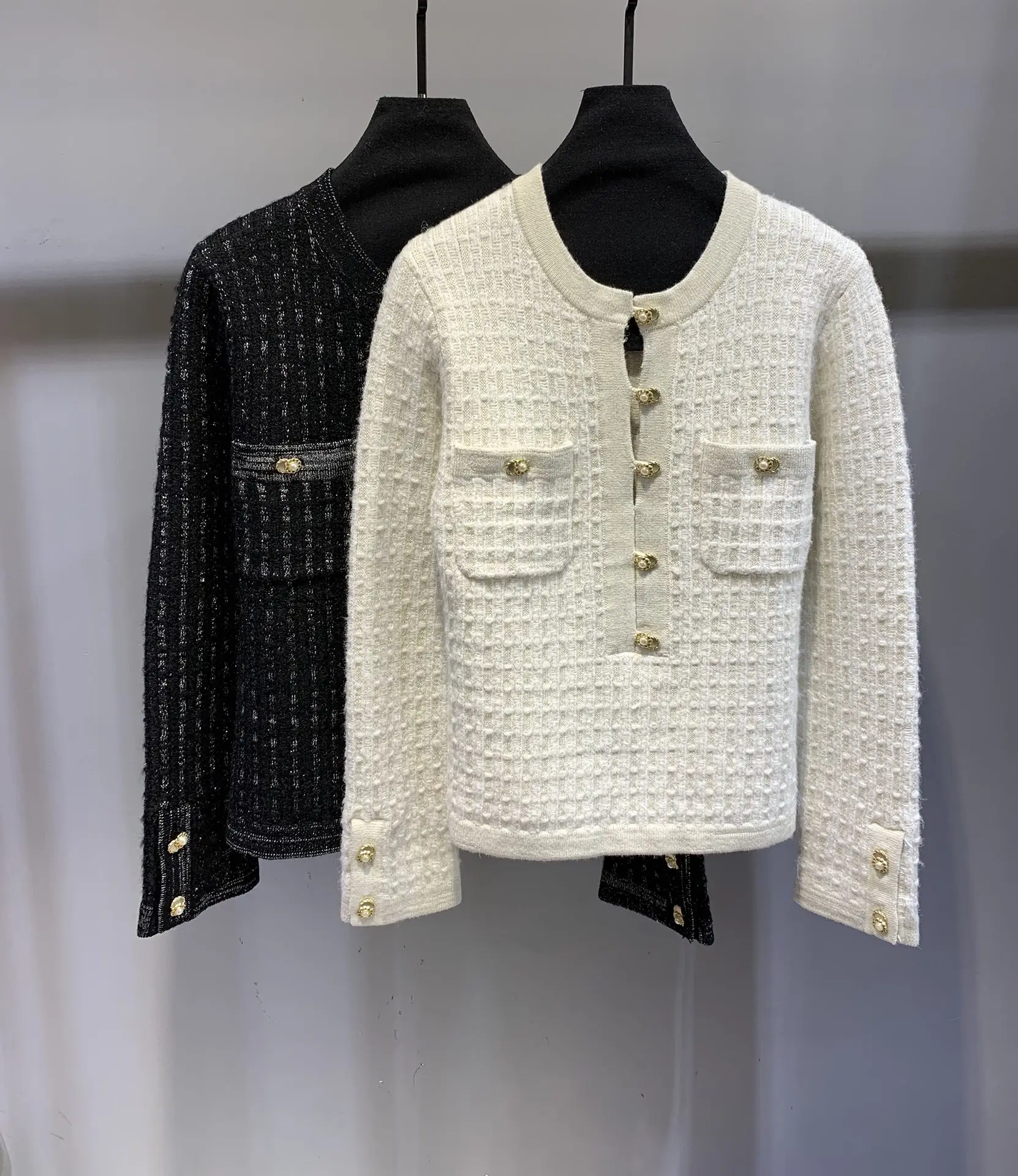 

High New Ladies 2023 Quality Fashion Long Sleeve Round Neck Pearl Button Jacket 1218