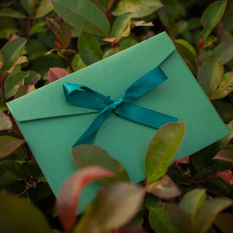 10 шт./лот в винтажном стиле украшенные лентами и жемчугом бумажные конверты 12