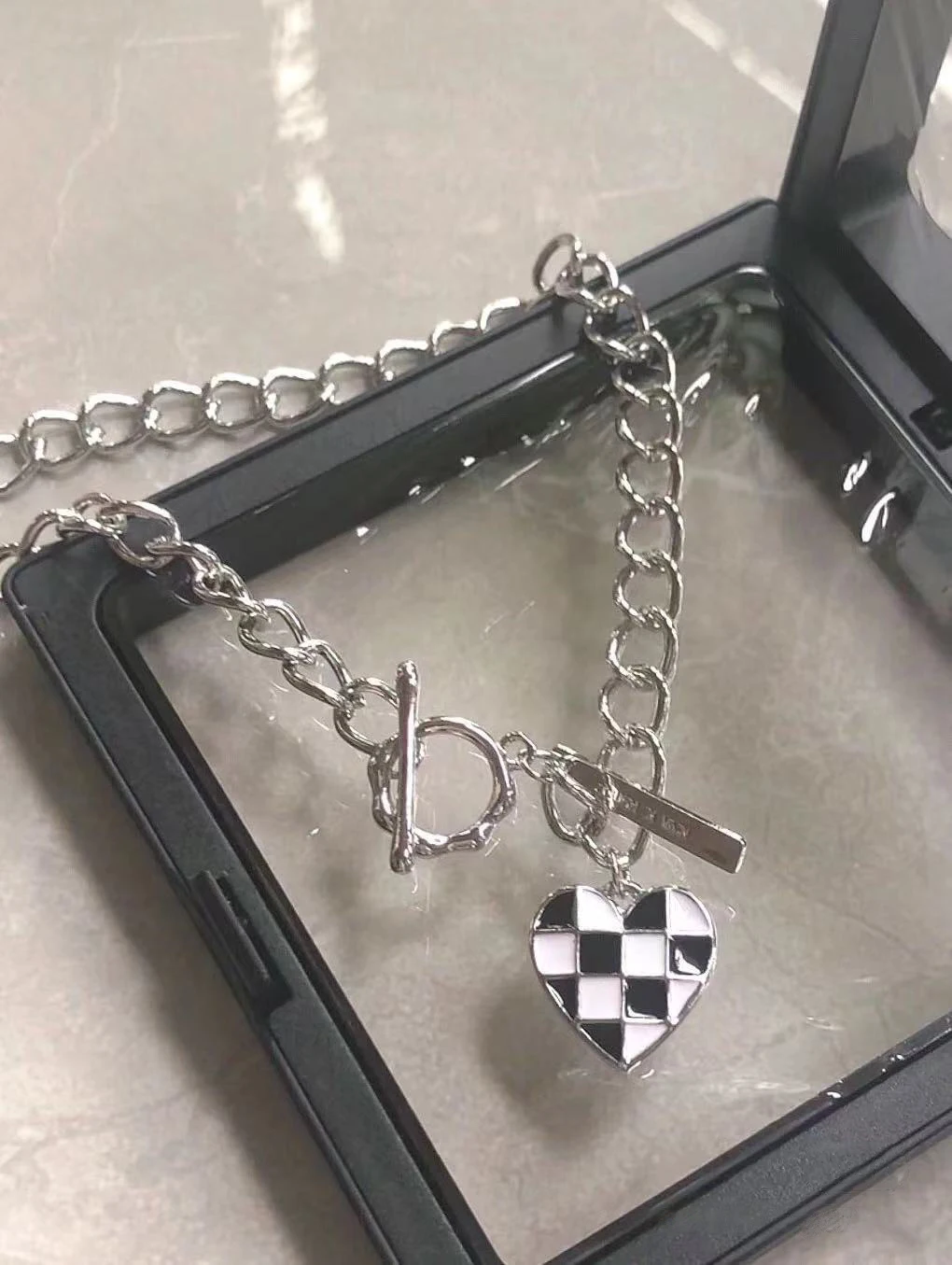 

New Korean Fashion Minimalist Metal Peach Heart Pendant Necklaces for Women Party Jewelry Goth Love Choker Girlfriend Gift Cute