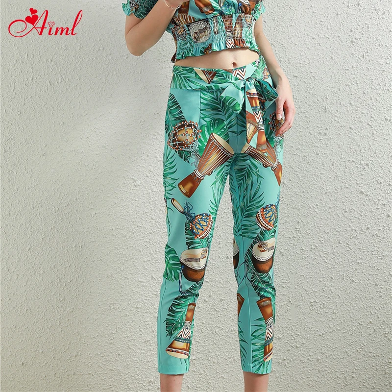 

Summer 2020 Designer Female V-neck Short sleeve Elastic Leisure print Set Pants Holiday Lady Party Clothes 2 two Pieces set New