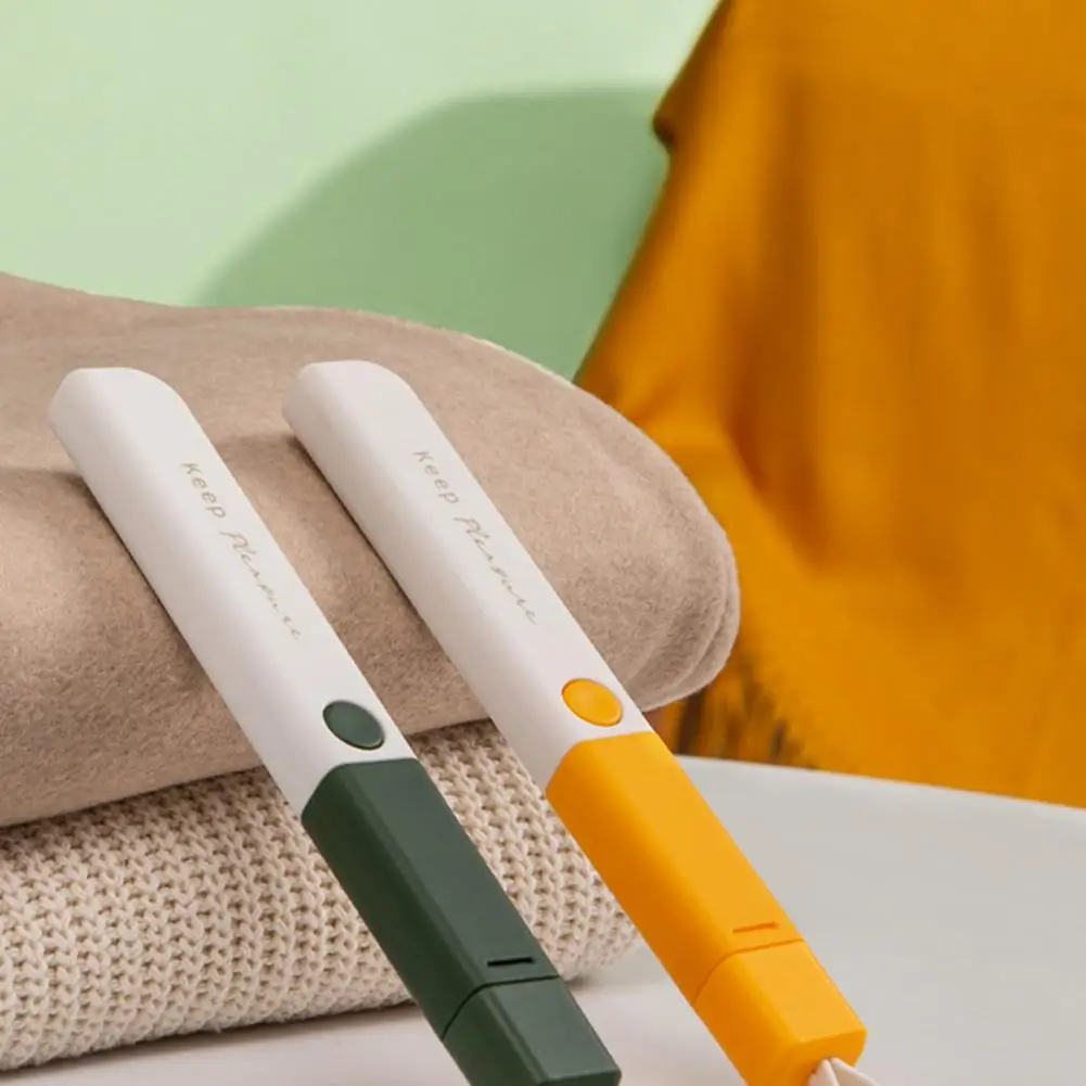 Portable Lint Remover Pet Hair Brush Manual Roller Sofa Clothes Cleaning Fuzz Fabric Shaver Tools |