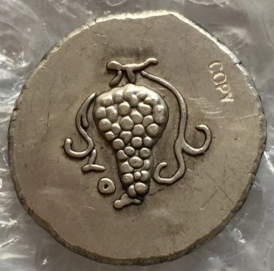 Тип: № 15 греческие монеты неправильного размера|greek customs|greek necklacecoin operated arcade machine |