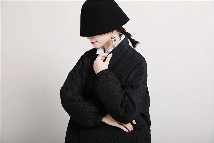 

Back Split Button Oversized Cotton-padded Coat Long Sleeve Loose Fit Women Parkas Fashion New Autumn Winter