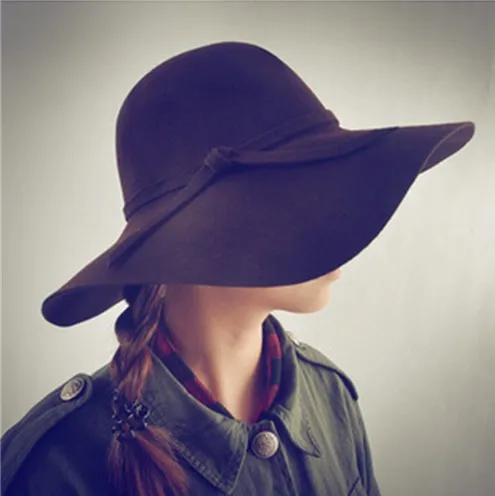 

Однотонная женская шапка осень-зима теплая универсальная британская шапка с большими полями шерстяная шляпа с бантом