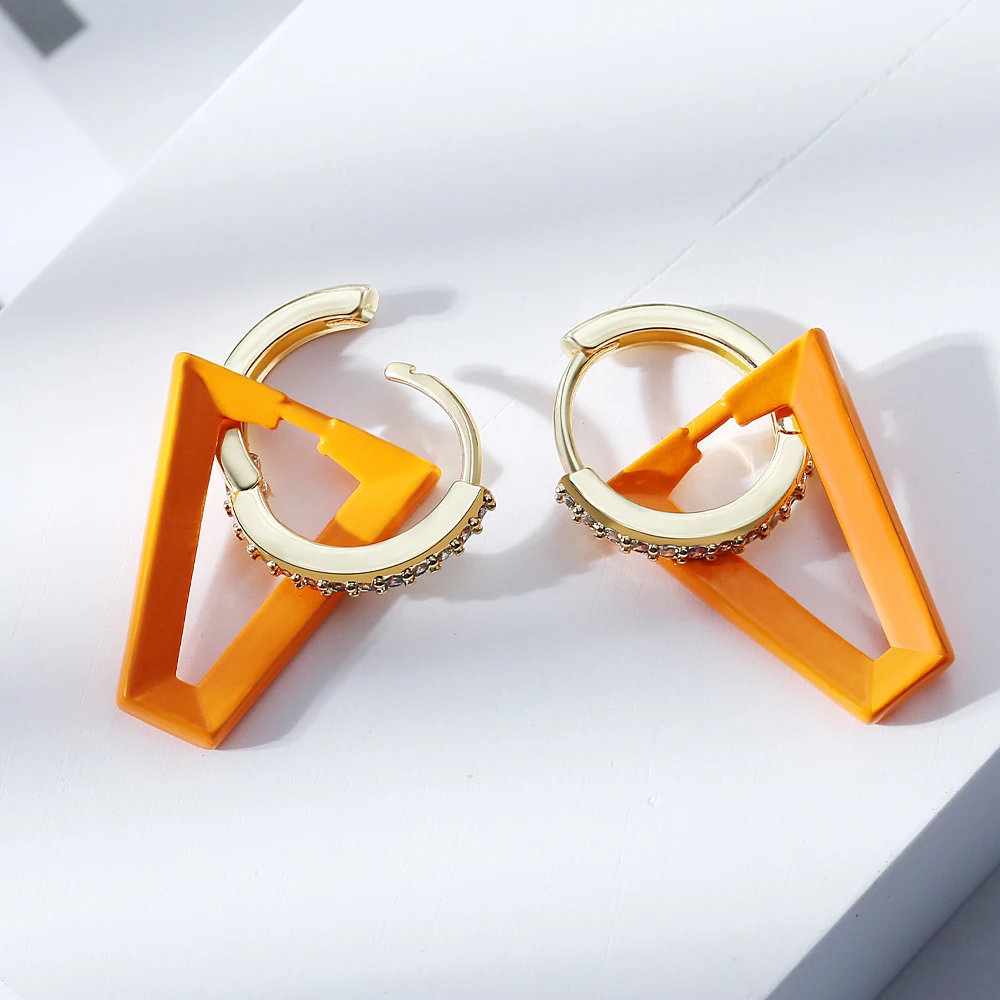 2 шт. неоновый зеленый флуоресцентный подвесной светильник в виде треугольника