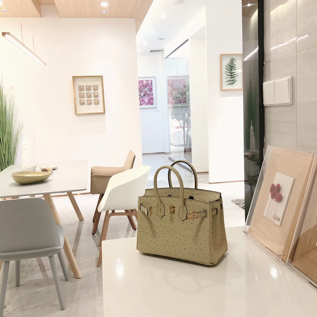 

Women's Handbags