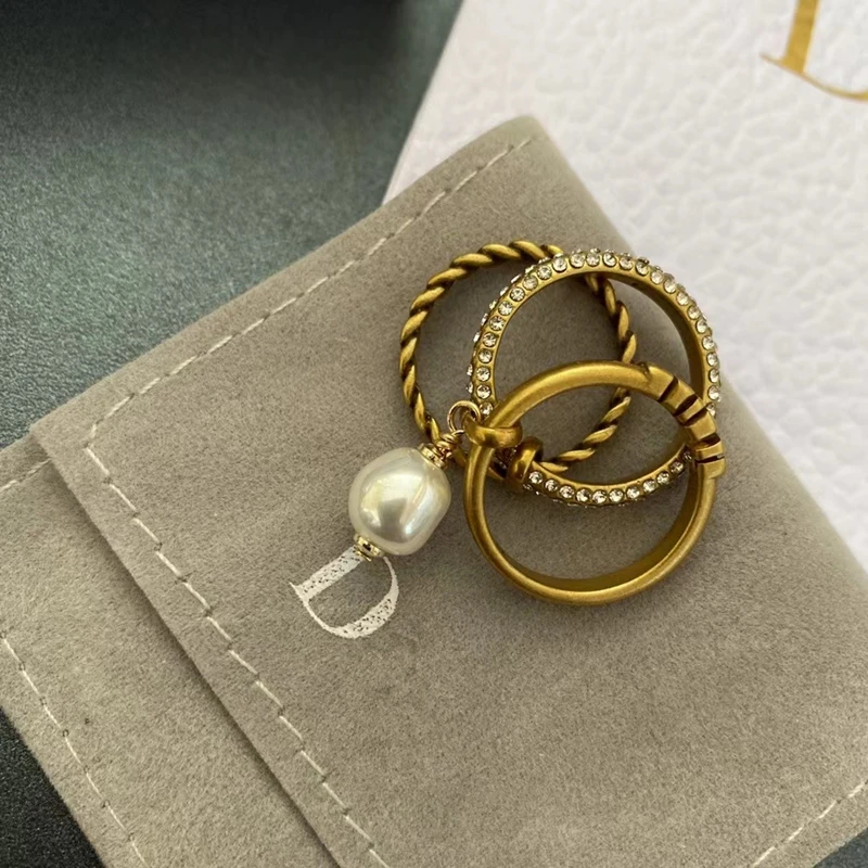 

Top Brand Trend newest luxury jewelry 1:1 high quality vintage multiple letters rings for women pearl accessories for lady US