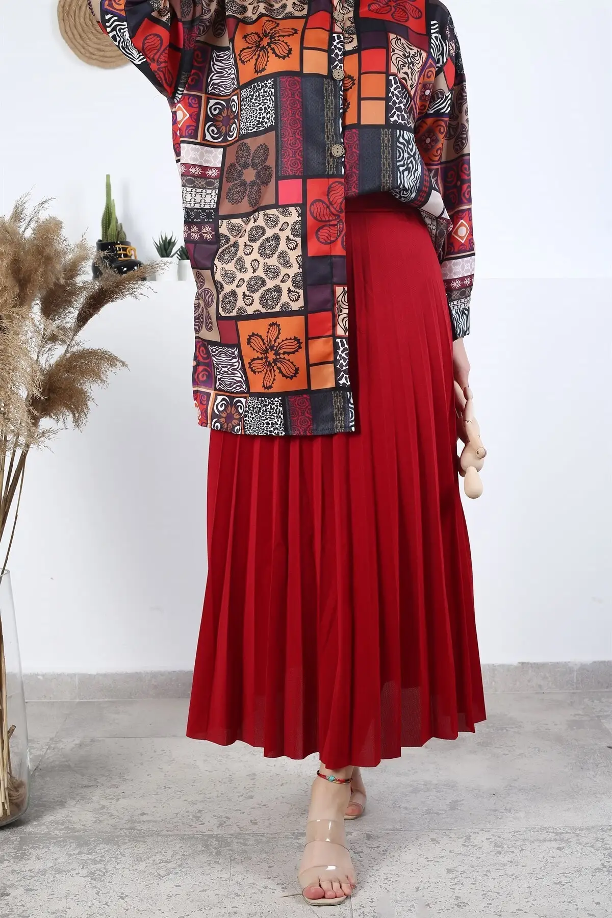 

Women's Long Skirt Red piliseli Women Muslim Clothing Skirt