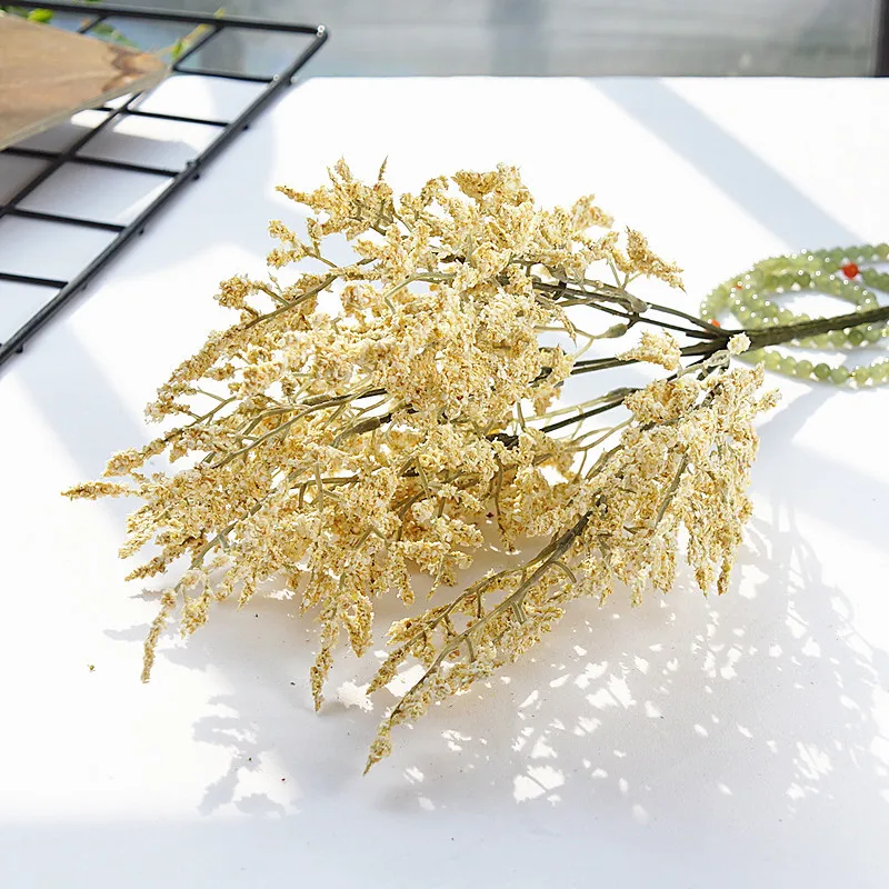 Цветочная композиция пенопластовая трава небольшой букет для домашнего декора