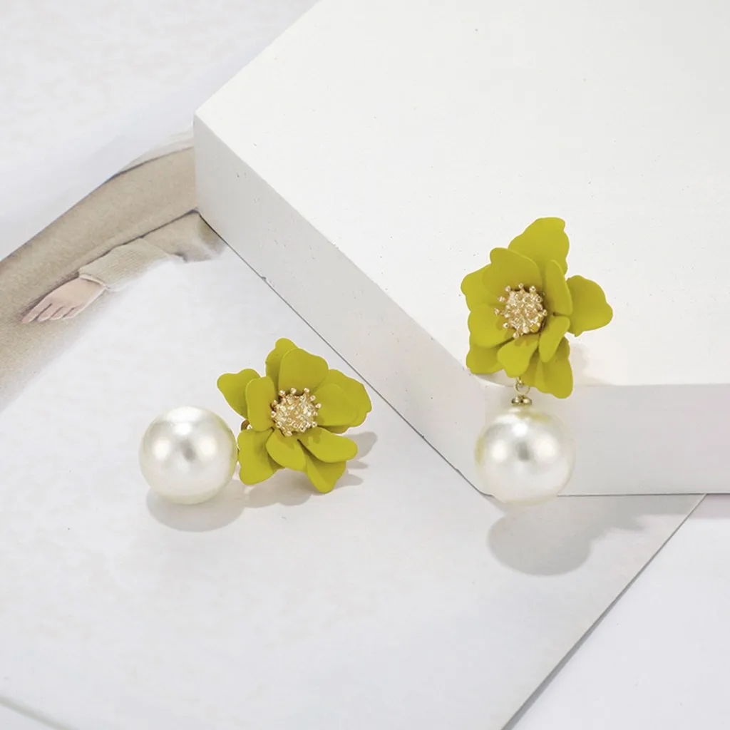 Серьги женские Стильные Простые цветы Темперамент Дикие трехмерные жемчужные