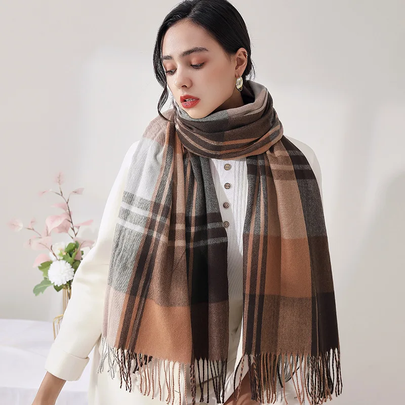 

Новинка Осень-зима 2021, кашемировый шарф, Женский Теплый шарф с кисточками, Классическая шаль в клетку в ретро-стиле, в фольклорном стиле, гол...