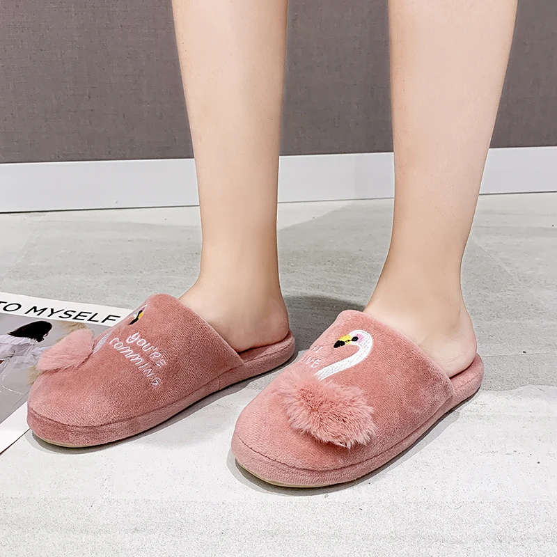 2020 г. Новые осенние женские благородные тапочки с лебедем Повседневная Милая