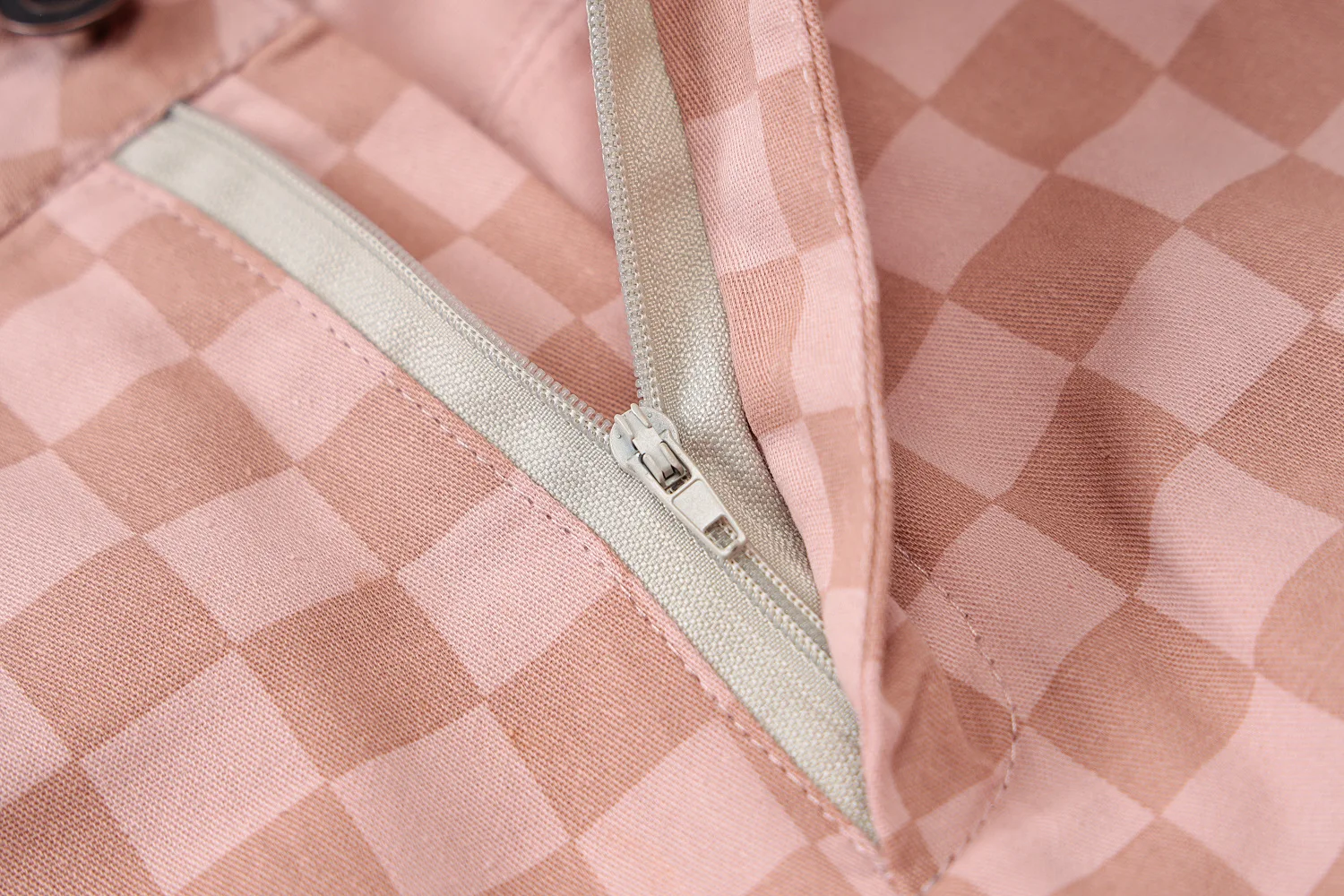 

Pink Plaid Flare Pants Women Button Pocket Straight Trousers 2021 Summer Casual Slim Y2K Streetwear Printing High Waist Pants