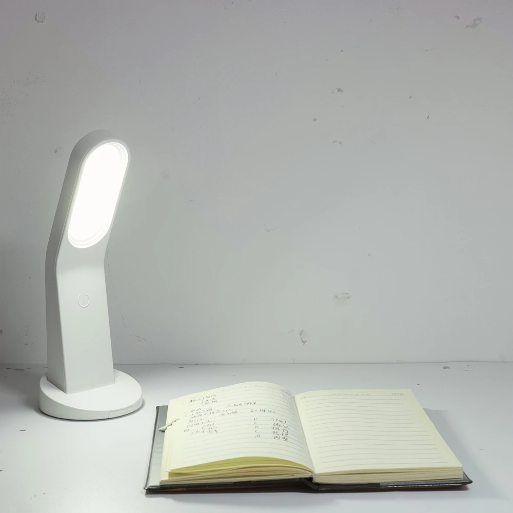 Светодиодная настольная лампа для кабинета чтения перезаряжаемая с сенсорным