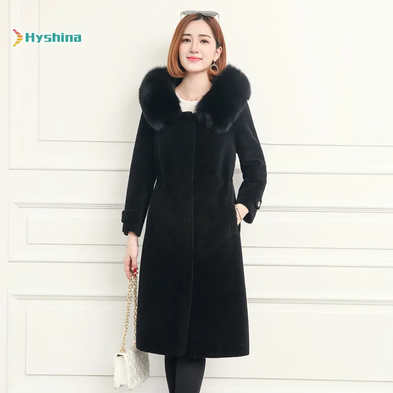 Осенне-зимнее женское меховое пальто из натуральной овечьей шерсти средней