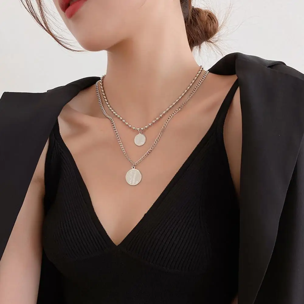 

70% Dropshipping!!Women Multilayer Chain Fashion Retro Round Pendant Hip-Hop Clavicle Necklace