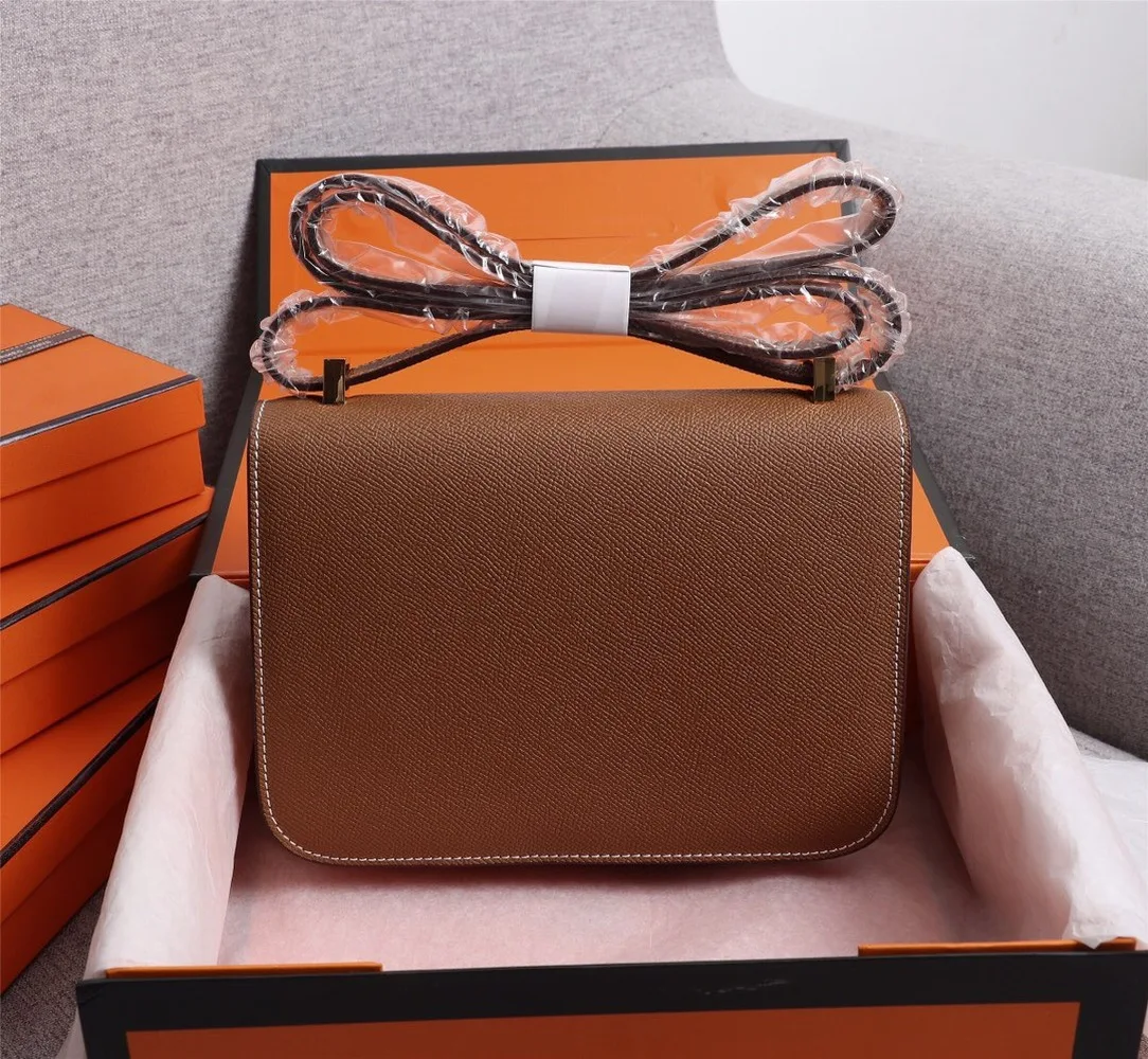 

Luxury ladies fashion one-shoulder messenger bag lipstick bag small square bag leather bag and handbag luxury designer buckle