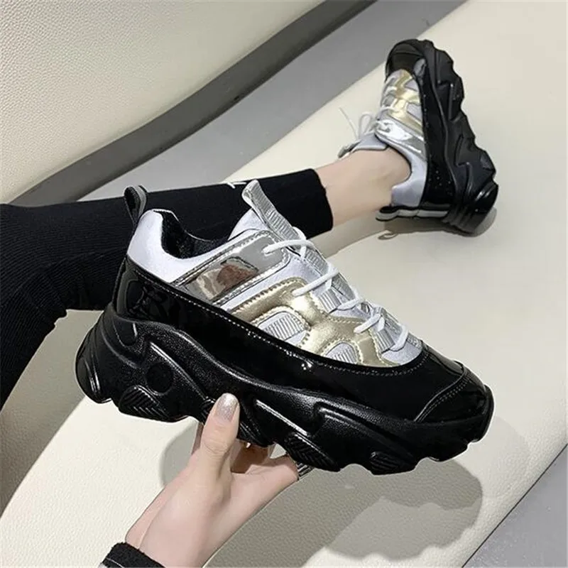

New style ladies sneakers rubber light and soft ladies fashion sneakers spring flat shoes 2021 fashion ladies shoes