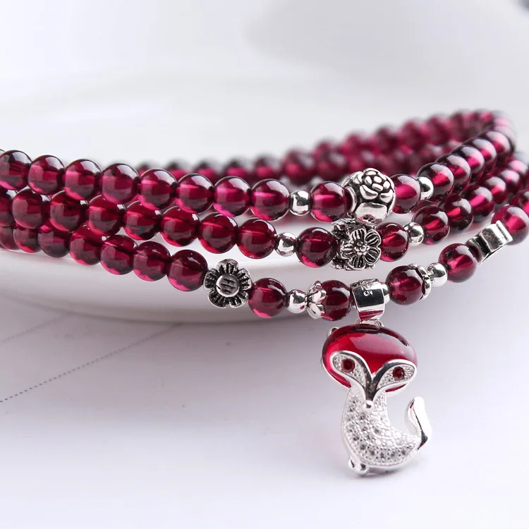 

Red wine Garnet Bracelet colocation Beautiful Silver Accessory
