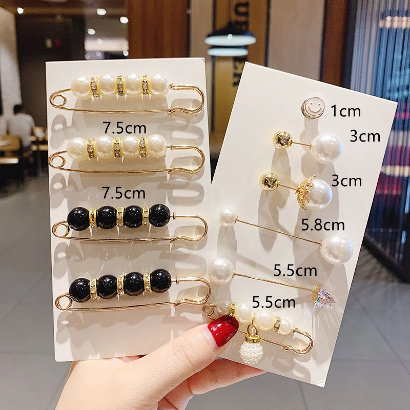 

CINDY XIANG Women's Large Brooch Pearl Rhinestone Lapel Pin Fixed Clothing Draw Back Pins Clip Sweater Buckle Brooches Jewelry