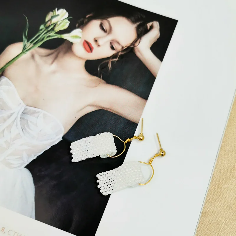 1 пара забавных висячих сережек из туалетной бумаги с искусственным жемчугом