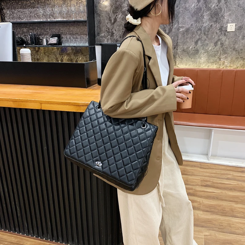 

Black Rhombus Plaid Women Totes Handbags Luxury Designer Leather Female Sling Bags Large Casual Lock Ladies Shoulder Shopper Bag