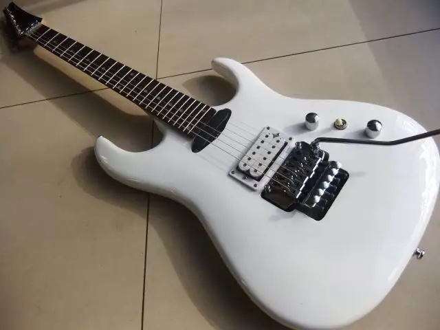 Оптовая продажа партиями по 6 строка Электрогитары серии JS JPM100 в белом цвете