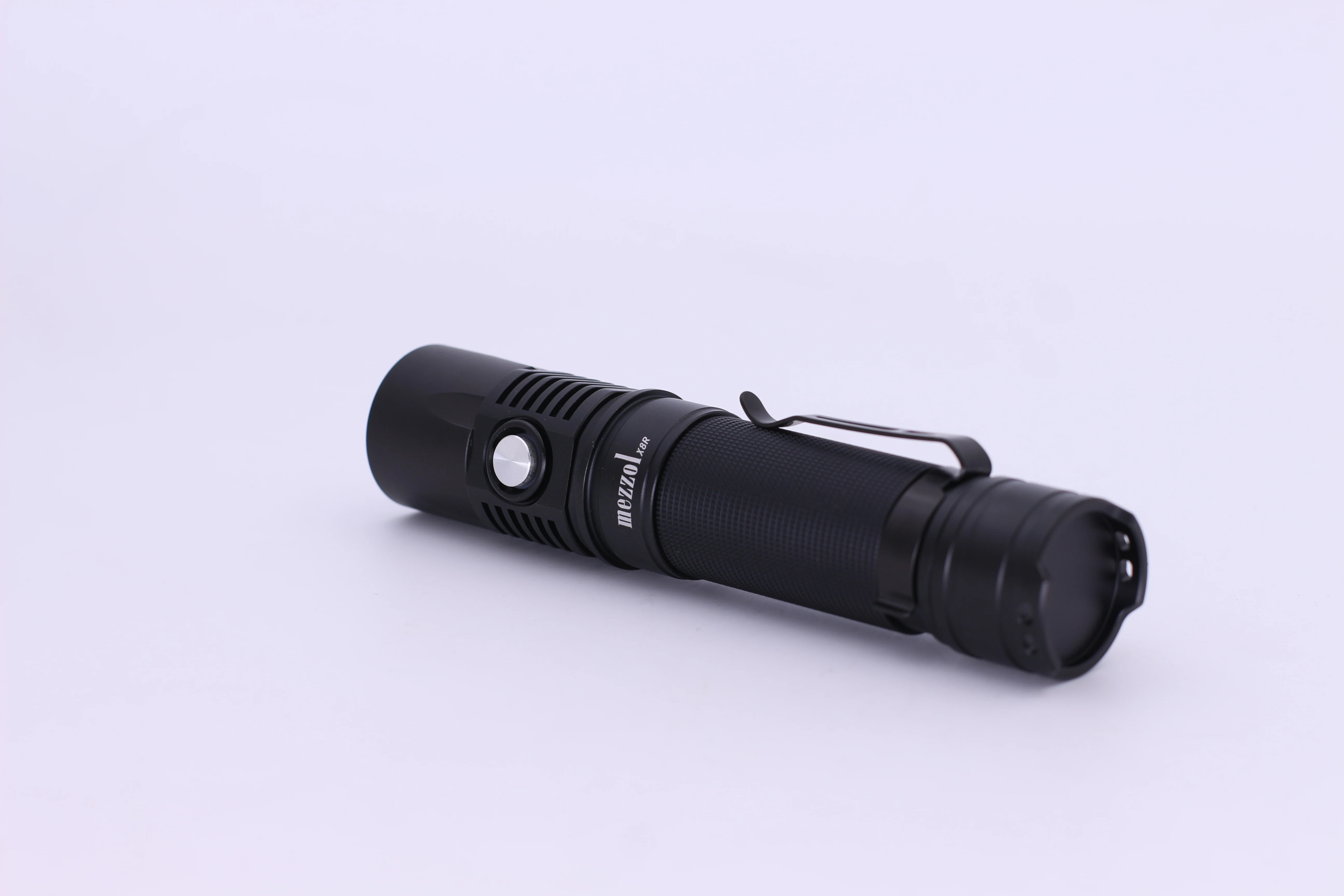 Mezzol X8R A только один переключатель в шею 1700 люменов usb 21700 флэш светильник жесткий