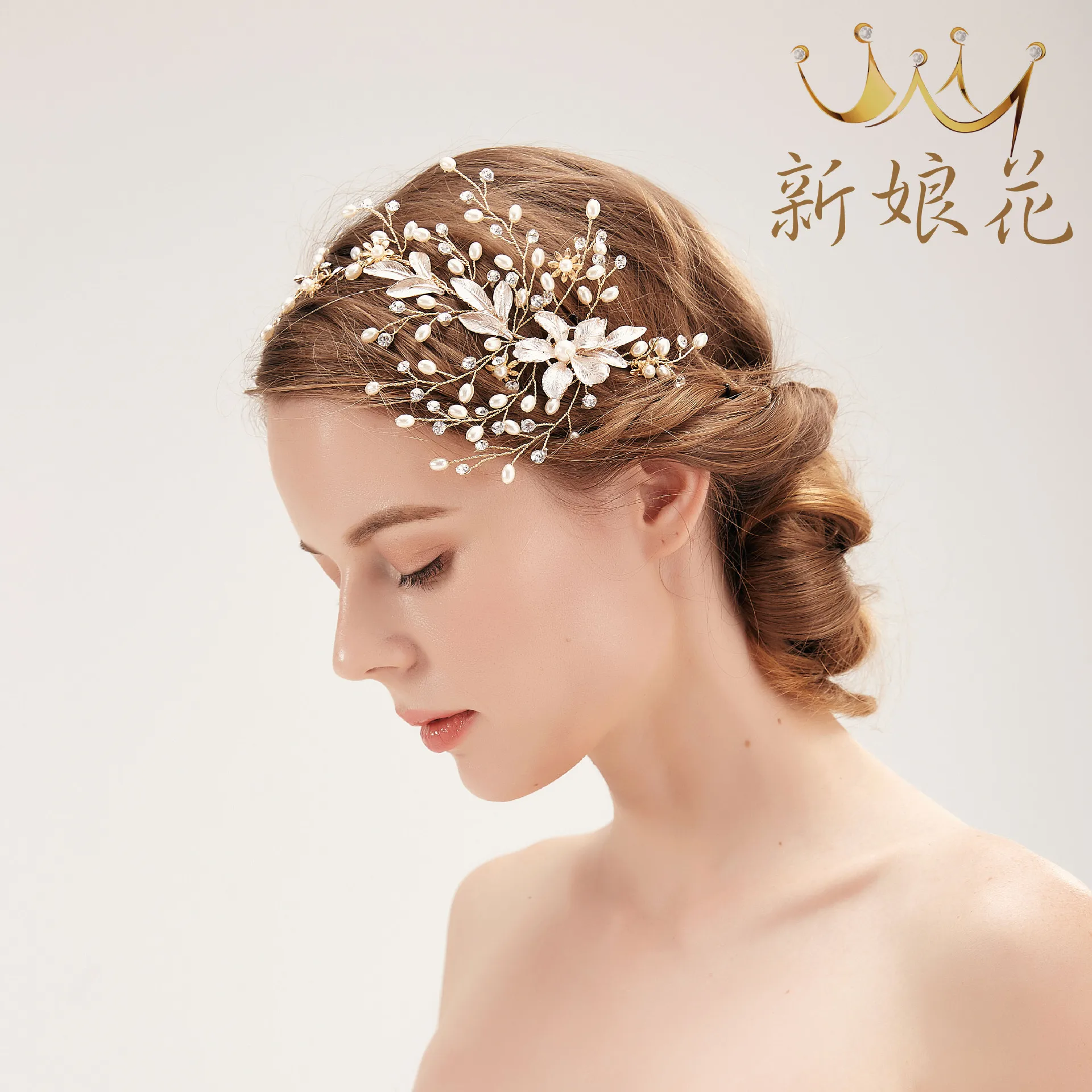 

Fashion European and American Brides Handmade Hair Accessories New Wedding Hairband Flower Wedding Dress Accessories Romantic H