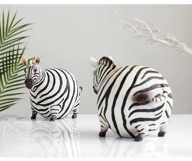 

Home Decoration Accessories Modern Animal Figurines Resin Charms Zebra Model Abstract Sculpture Office Desk Decor Birthday Gift