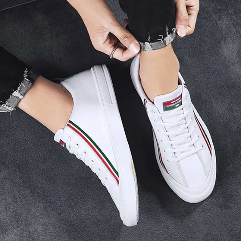 

Yuppy Soul New Men Casual Shoes Gingham Fashion Comfortable Shoes Men Breathable Hard-Wearing Casual Shoe