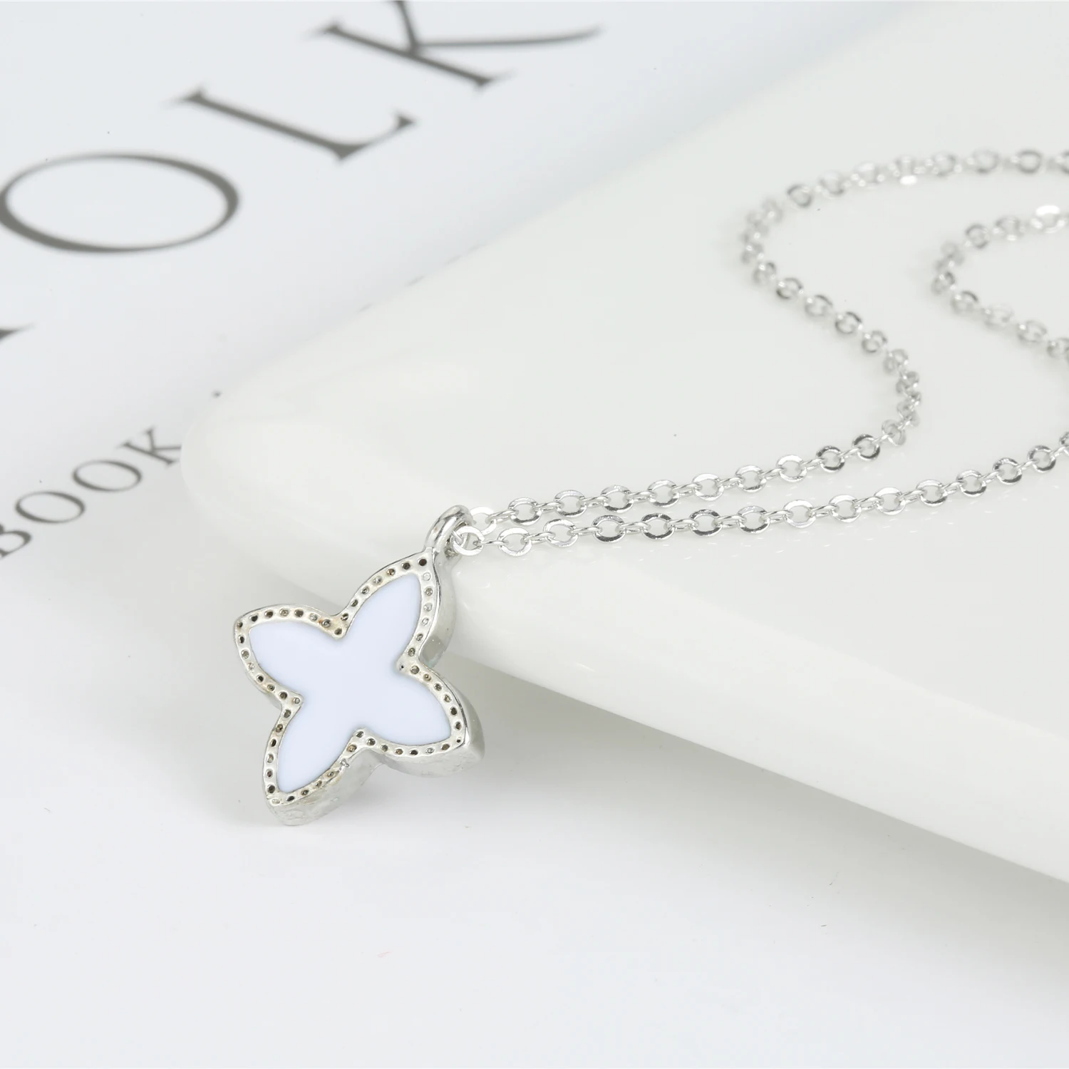 Новая мода сплав милое элегантное Звезда любви листья клевер удачи кулон колье