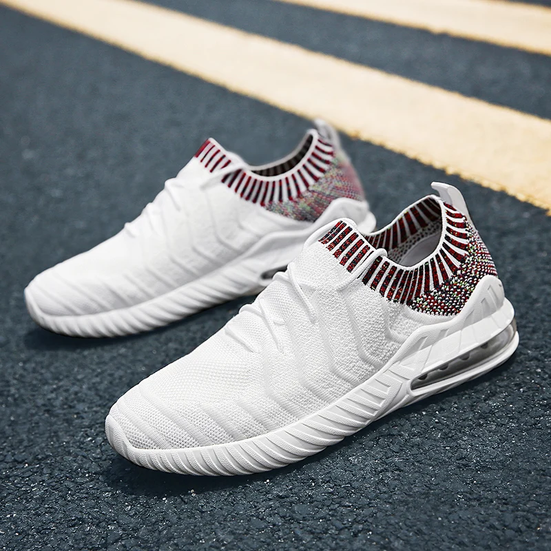

New Men Casual Shoes fly weave breathable stretch socks shoes Light Comfortable Walking Sneakers masculino mesh running trainers