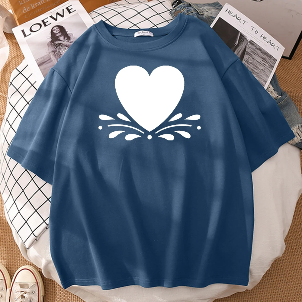 

White Heart Print Woman T-shirt Oversized Summer O Neck Short Sleeve Loose T shirt Comfortable Tops Big Size Female Tee Shirt