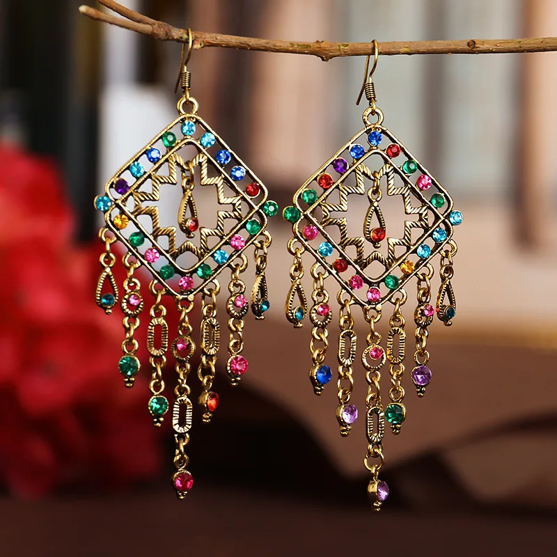 Этнические Винтажные серьги для женщин 2020 новые металлические полые