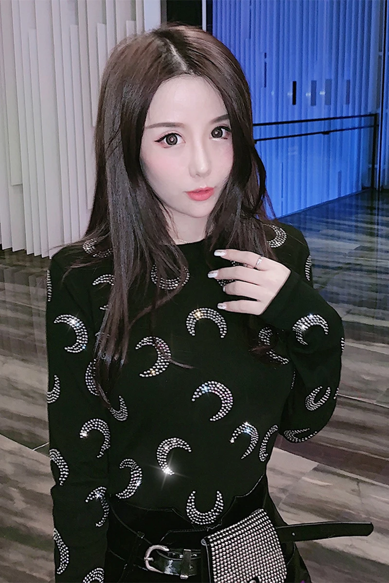 

New Spring Autumn All-match Women Pullovers Top Slim Long Sleeve Basic Tshirts Full of Hot Drilling Moon Female T-shirts