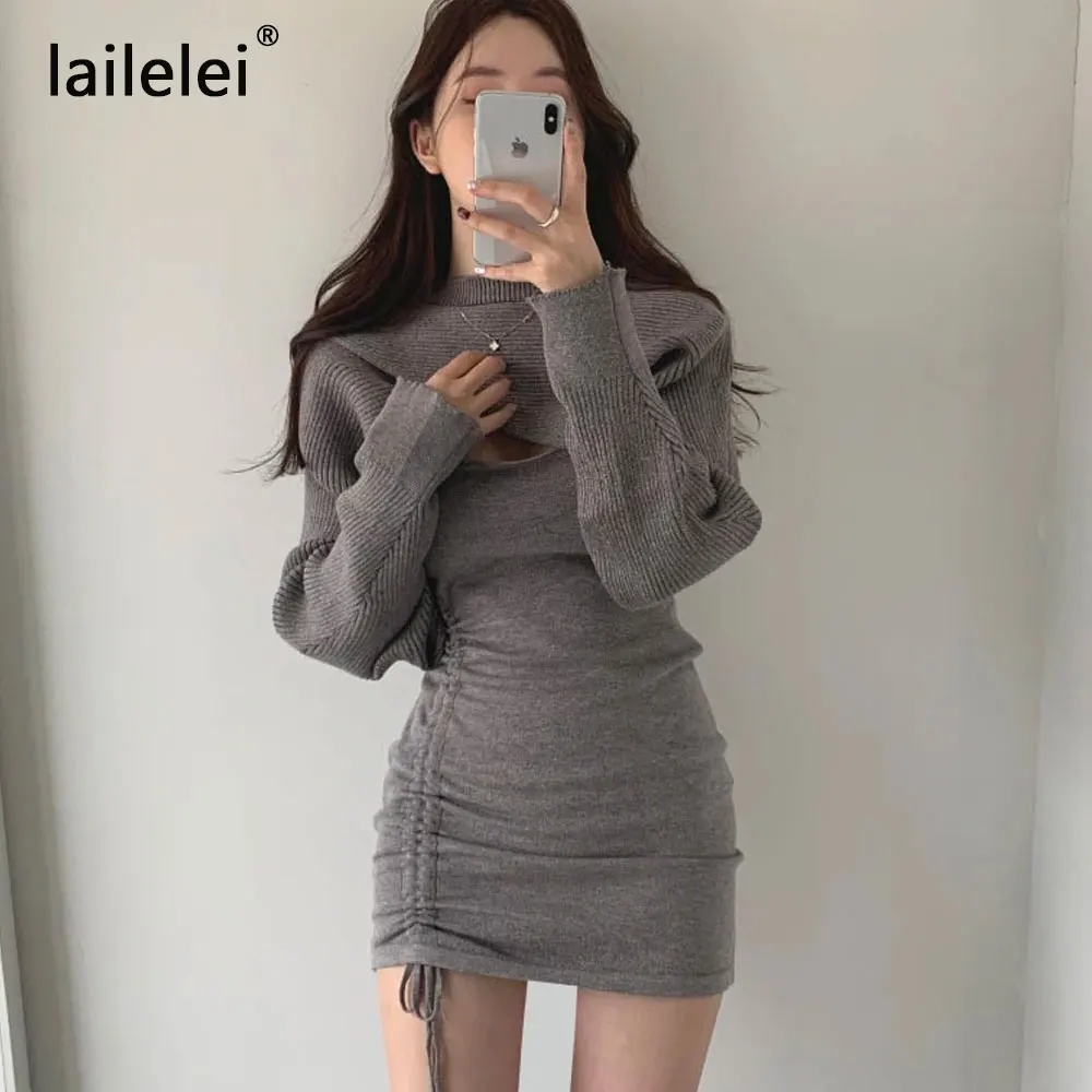 Женское Трикотажное короткое платье-свитер черное облегающее платье-двойка с