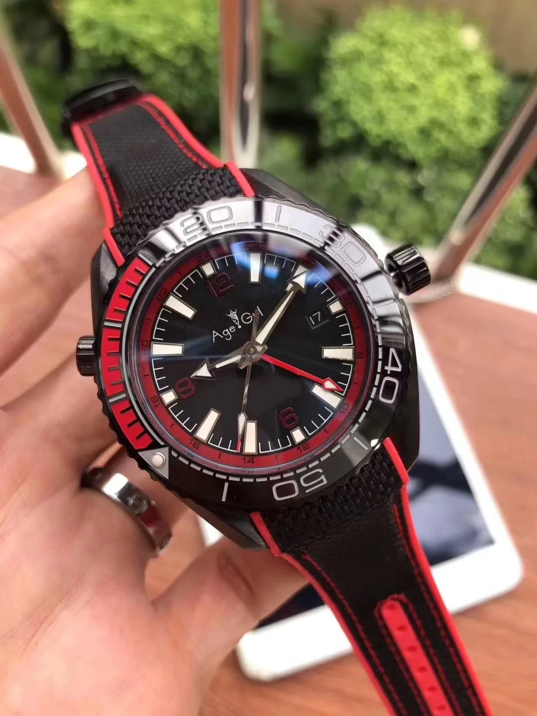 

Classic Men Automatic Mechanical GMT Waterproof Blue Red Black Professional Stainless Steel Sapphire Canvas Leather Watches