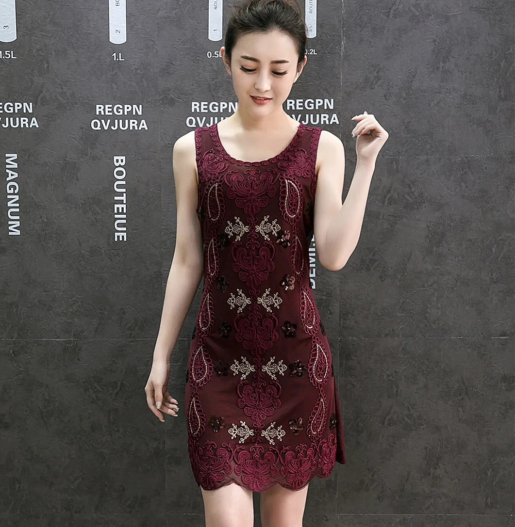 Элегантное винтажное коктейльное платье без рукавов с круглым вырезом цветочным