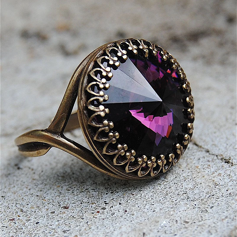 

Imitation Gold-Plated Inlaid Round Amethyst Engagement Retro Ladies Alloy Ring Fashion Elegant Ladies Jewelry