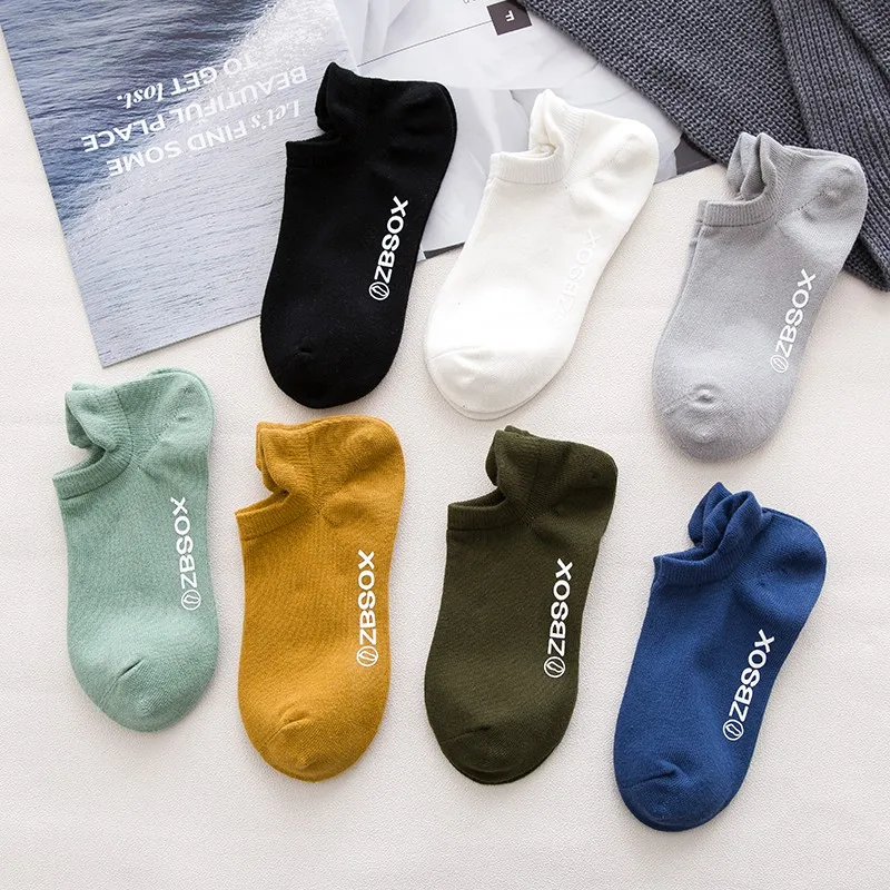 

Fashion Men Solid Cotton Casual Ankle Socks Comfortable Anti-sweat Short socks Summer School Office Low Cut Hosiery Ready Stock