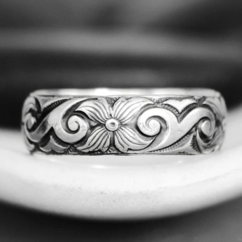 

Retro Trend Silver Color Carved Pattern Engagement Wedding Anniversary Jewelry Rings for Women Size 6-10 Wholesale Bulk