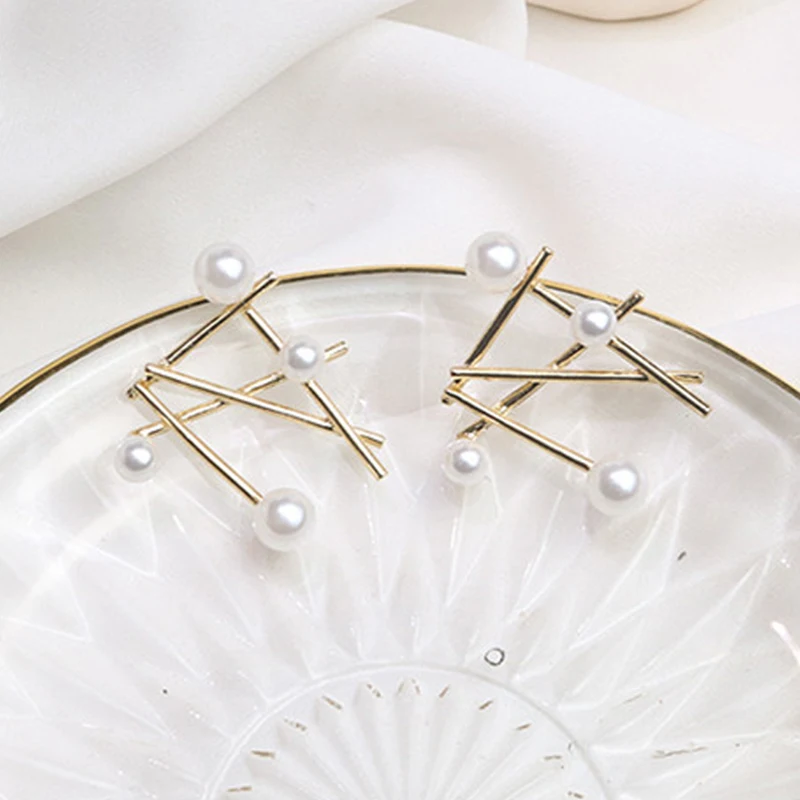 Простые геометрические асимметричные серьги гвоздики Необычные Асимметричные