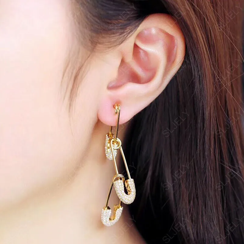 Женские серьги из серебра 925 пробы с фианитом | Украшения и аксессуары