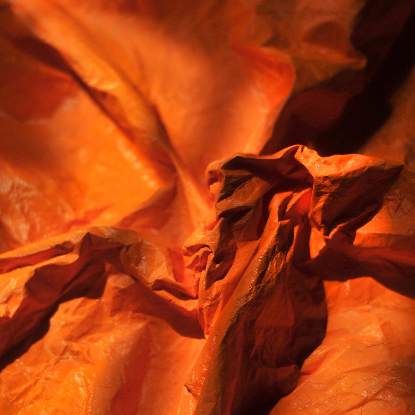 Устойчивая к разрывам Глянцевая моющаяся бумага оранжевого цвета 145 см ширина