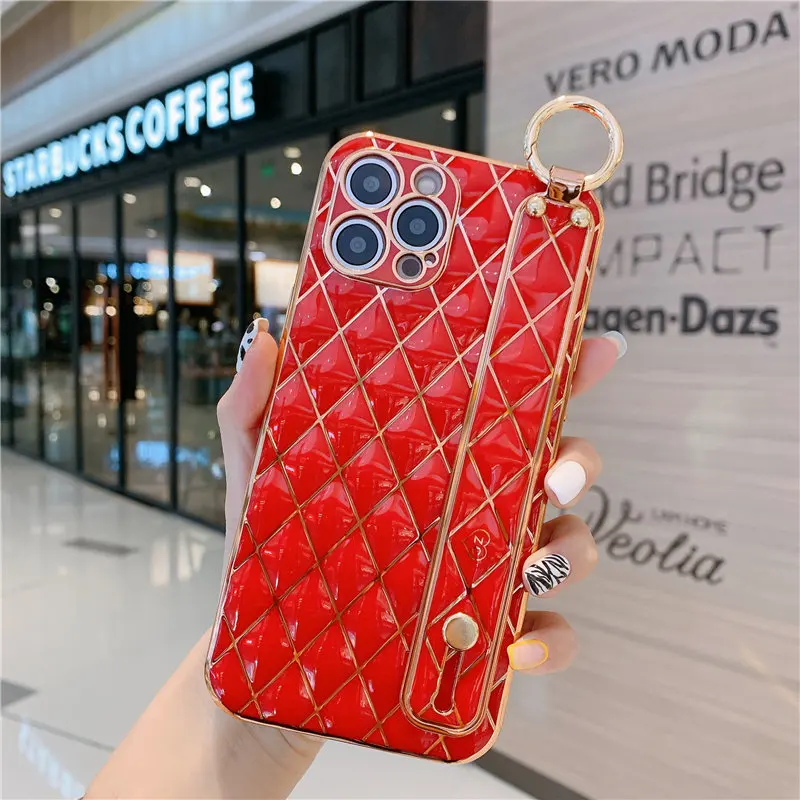 

Wrist Strap Electroplated Phone Case For iPhone 11 12 Pro Max XR XS Max X 7 8 Plus 12Mini 12 Gold Plated Camera Protection Cover
